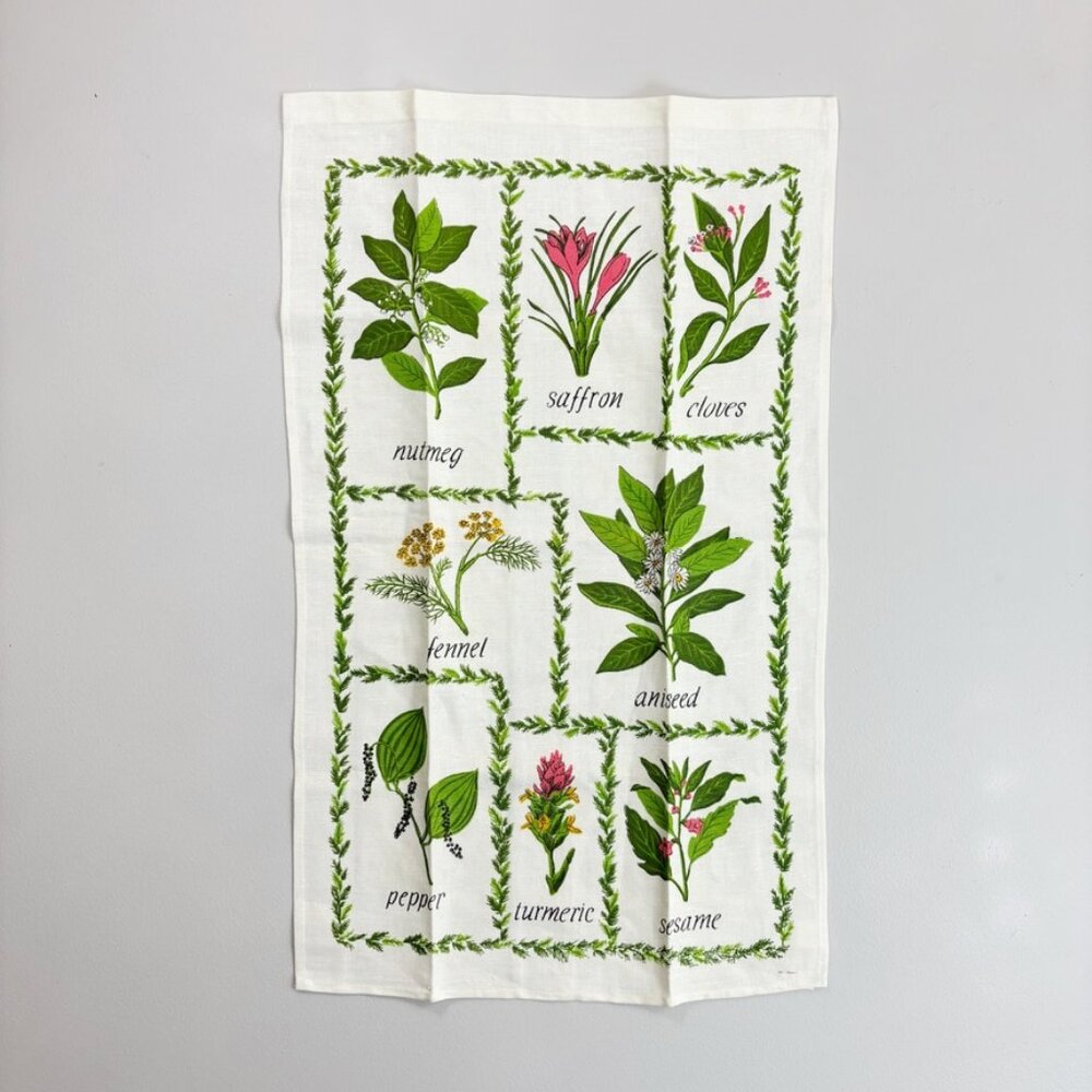 VINTAGE Linen Blend Botanical Herbs Tea Towel NWT Garden Cottagecore Romania